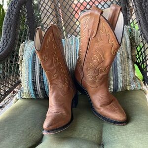 Old West big kids size 4 brown  Leather Cowboy Boots